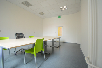 Kancelář 1 - Pronájem kancelářských prostor 38 m², Hradec Králové