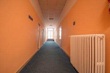 Společná chodba - Pronájem kancelářských prostor 78 m², Hradec Králové