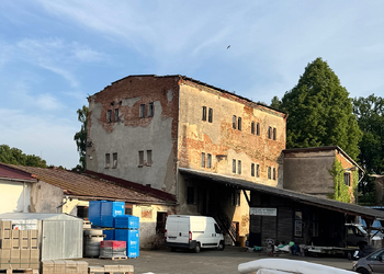 Prodej obchodních prostor 1300 m², Vlašim