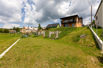 Prodej domu 178 m², Buš