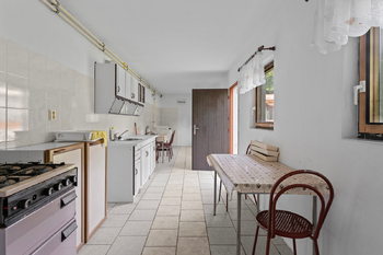 Prodej ubytovacího zařízení 1320 m², Velká Turná