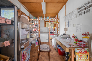 Obchůdek na recepci. - Prodej ubytovacího zařízení 1320 m², Velká Turná