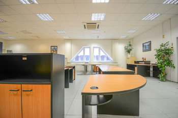 Kancelář 304/2 - Pronájem kancelářských prostor 126 m², Hradec Králové