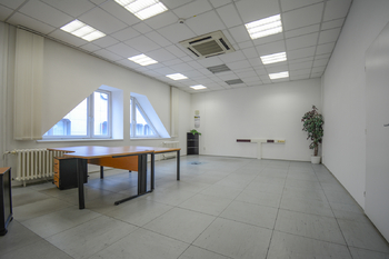 Kancelář 304/2 - Pronájem kancelářských prostor 126 m², Hradec Králové