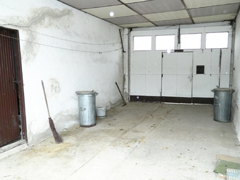 Průjezd. - Prodej domu 290 m², Zálší