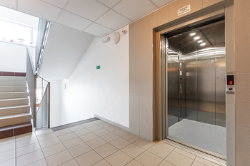 Pronájem bytu 2+kk v osobním vlastnictví 53 m², Hostivice