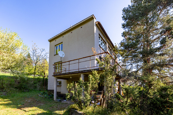 Prodej pozemku 1340 m², Praha 5 - Hlubočepy