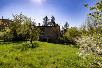 Prodej pozemku 1340 m², Praha 5 - Hlubočepy