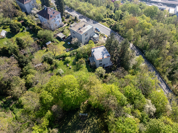 Prodej pozemku 1340 m², Praha 5 - Hlubočepy