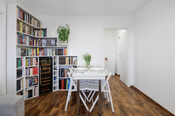 Pronájem bytu 3+1 v osobním vlastnictví 66 m², Praha 10 - Strašnice