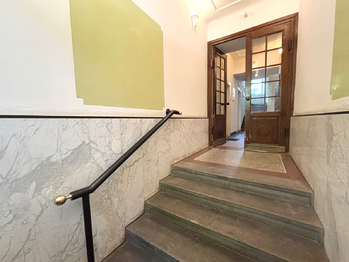 Pronájem kancelářských prostor 127 m², Praha 3 - Vinohrady