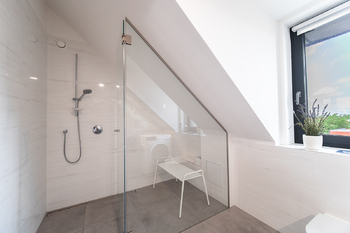 Prodej bytu 1+kk v osobním vlastnictví 76 m², Praha 6 - Břevnov