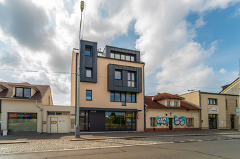 Prodej bytu 1+kk v osobním vlastnictví 76 m², Praha 6 - Břevnov