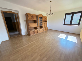 Prodej domu 150 m², Řenče