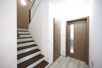 Pronájem domu 145 m², Líšnice