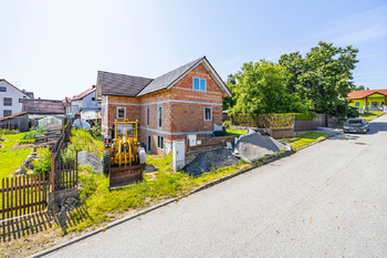 Prodej domu 305 m², Košetice