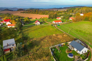 Prodej pozemku 783 m², Chomle