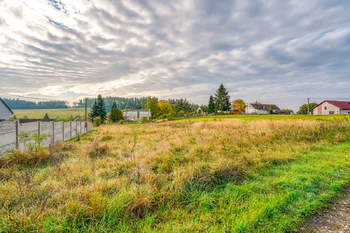 Prodej pozemku 783 m², Chomle