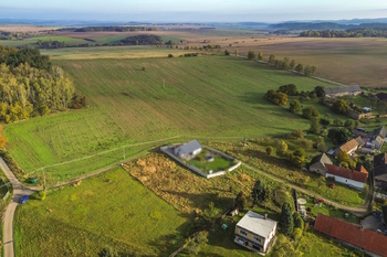 Prodej pozemku 783 m², Chomle