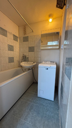 Koupelna - Prodej bytu 3+1 v osobním vlastnictví 70 m², Chomutov