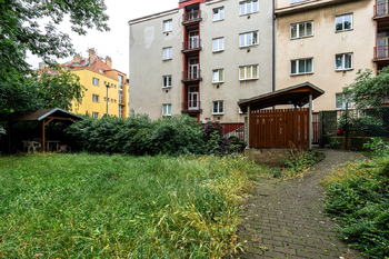 Prodej bytu atypický v osobním vlastnictví 47 m², Praha 4 - Nusle