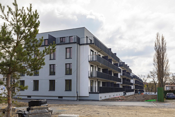 Domy jsou nízkoenergetické - Prodej bytu 1+kk v osobním vlastnictví 38 m², Kladno