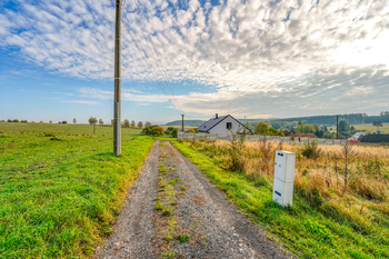 Prodej pozemku 783 m², Chomle