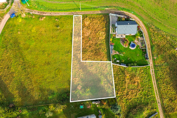 Prodej pozemku 783 m², Chomle