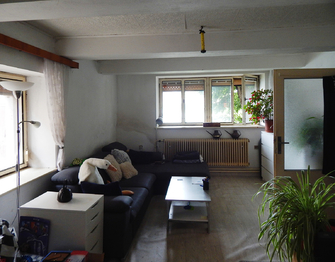 Obývací pokoj - Prodej domu 70 m², Milostín