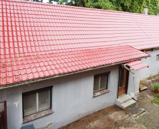 Pohled ze stodoly - Prodej domu 70 m², Milostín
