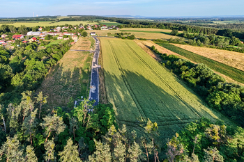 Prodej pozemku 888 m², Týnec nad Labem
