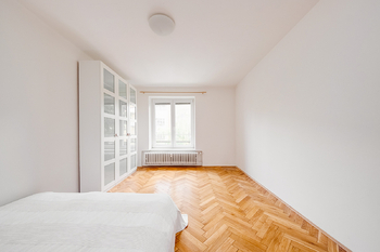 Ložnice bytu - Pronájem bytu 2+kk v osobním vlastnictví 54 m², Praha 4 - Podolí