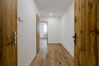 Pronájem bytu 2+1 v osobním vlastnictví 54 m², Praha 4 - Krč