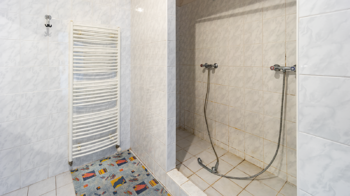 Prodej domu 611 m², Doksy