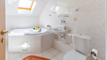 Prodej domu 611 m², Doksy