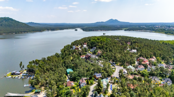 Prodej domu 611 m², Doksy