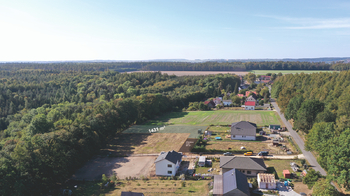 krásná poloha uprostřed lesů - Prodej pozemku 1431 m², Hradečno