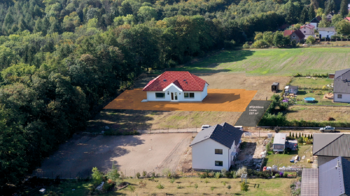 vizualizace domu na pozemku - Prodej pozemku 1431 m², Hradečno