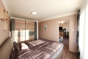 +420 776 335 999, ladislav.urbancik@re-max.cz - Prodej domu 140 m², Karviná