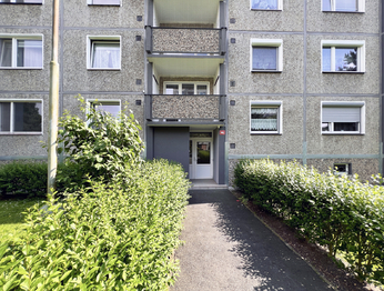 Vstup - Přední - Prodej bytu 4+1 v družstevním vlastnictví 83 m², Chodov