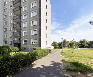 Budova - Prodej bytu 4+1 v družstevním vlastnictví 83 m², Chodov