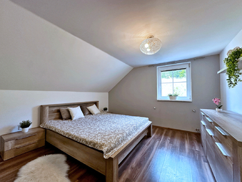ložnice - Prodej domu 148 m², Lenora
