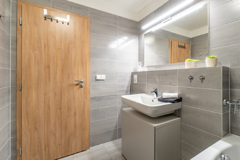 Prodej bytu 3+kk v osobním vlastnictví 62 m², Praha 10 - Uhříněves