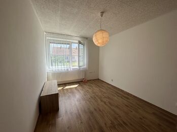Pronájem bytu 3+kk v osobním vlastnictví 76 m², Hrušky