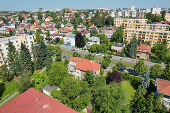 Prodej domu 250 m², Praha 10 - Strašnice