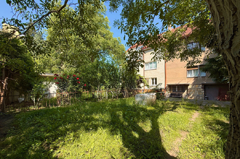 Prodej domu 250 m², Praha 10 - Strašnice