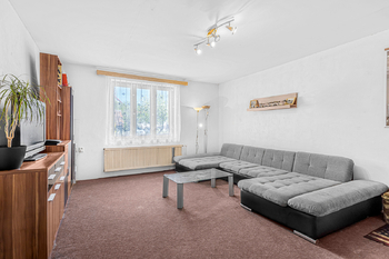 Prodej domu 146 m², Zvěrkovice