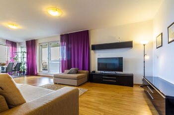 Pronájem bytu 3+kk v osobním vlastnictví 95 m², Praha 5 - Zličín