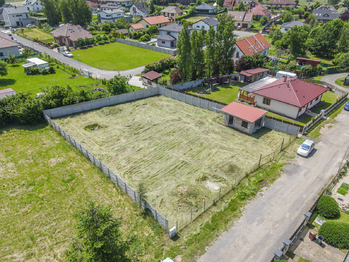 Prodej pozemku 1043 m², Křenice
