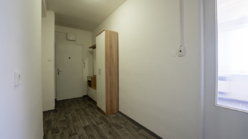 Pronájem bytu 1+kk v osobním vlastnictví 31 m², Šaratice